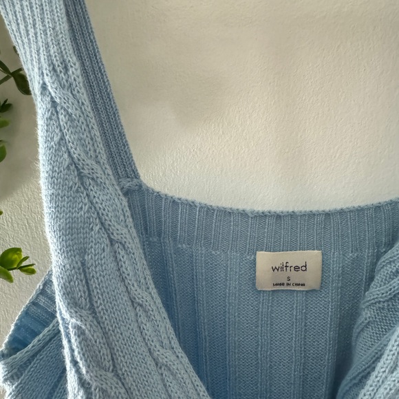 Blue knit tank - Picture 3 of 4